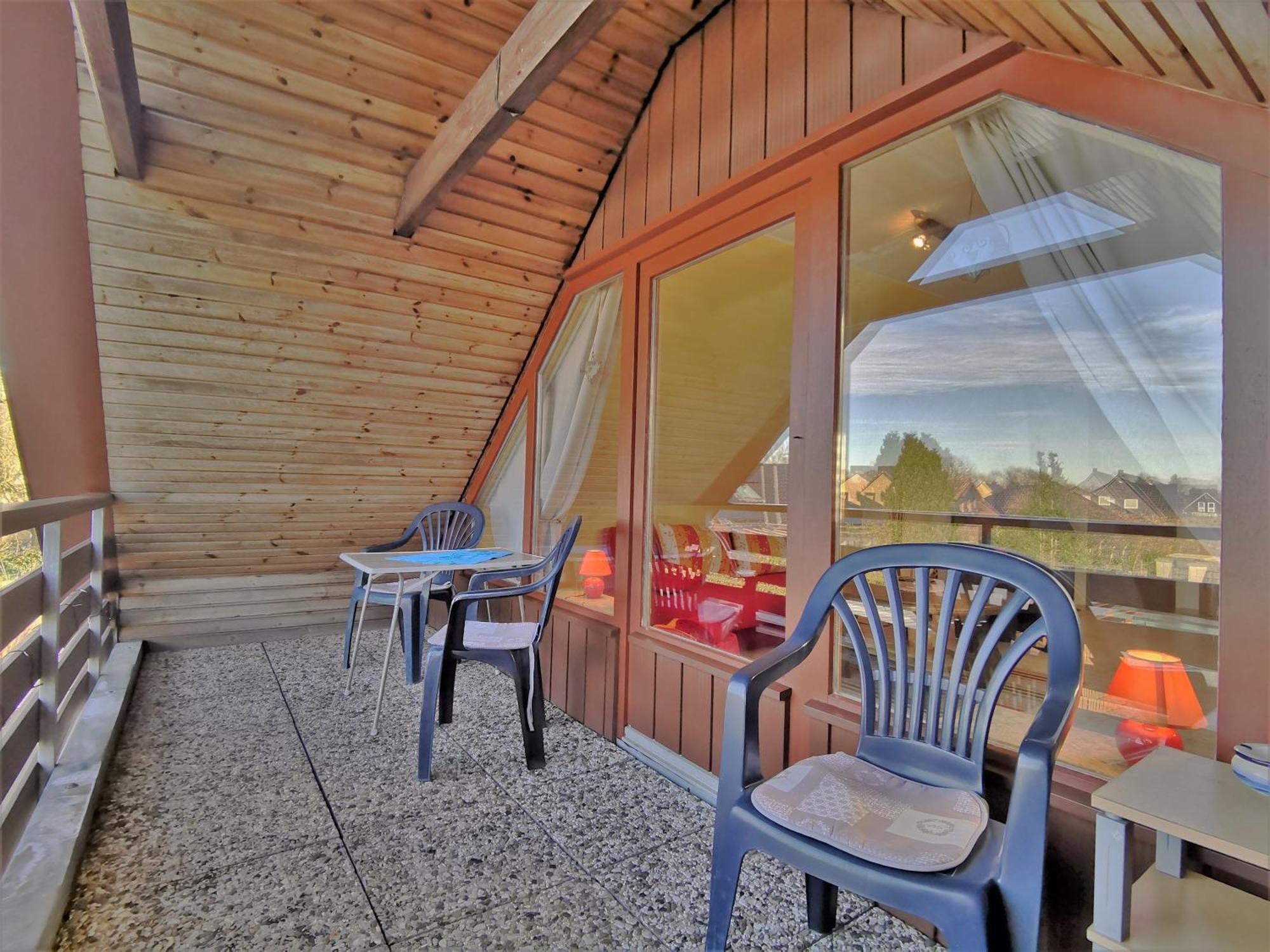 Apartment Thiessen - Mit Sonnigem Balkon *